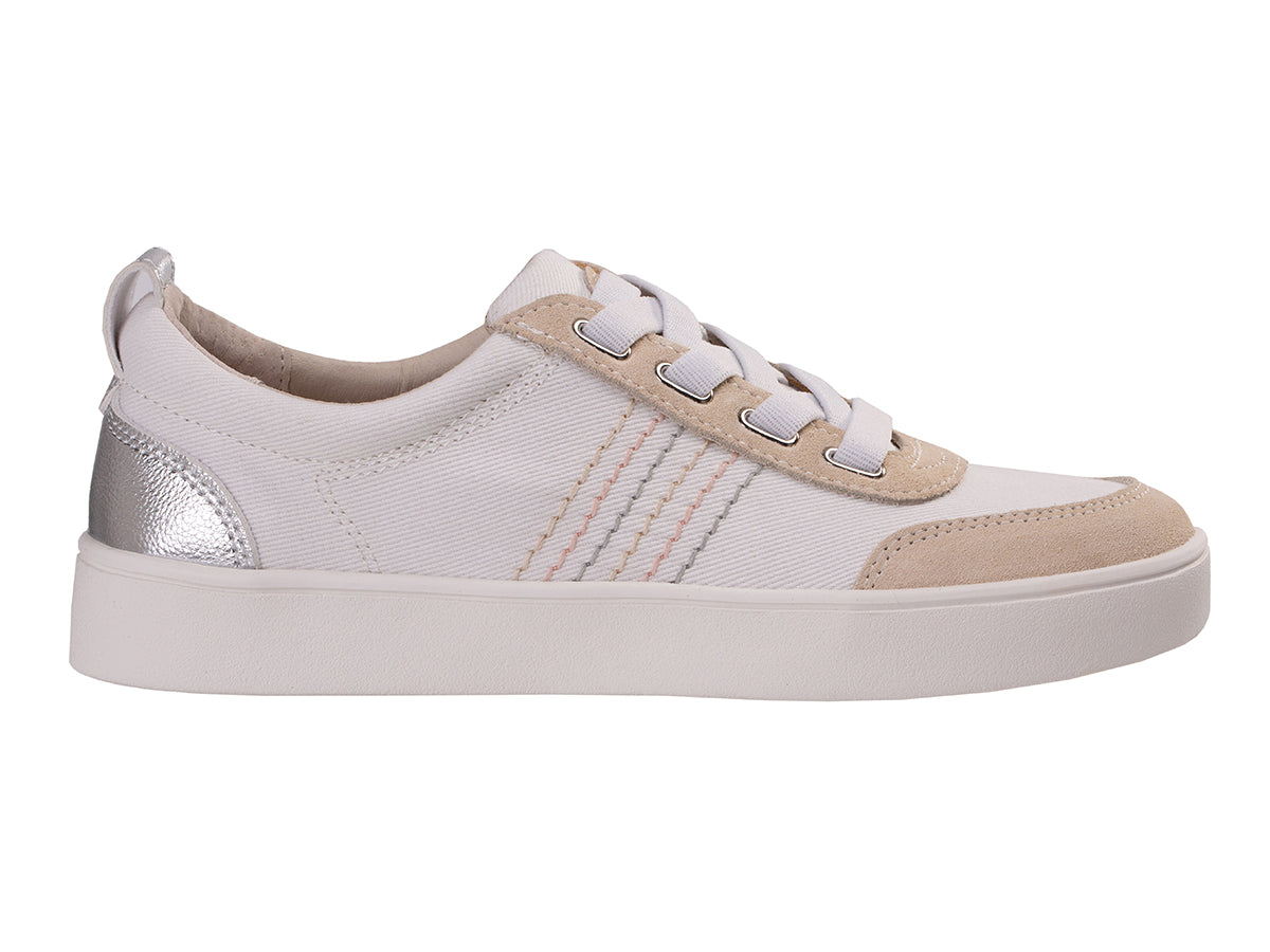 Dara Sneaker