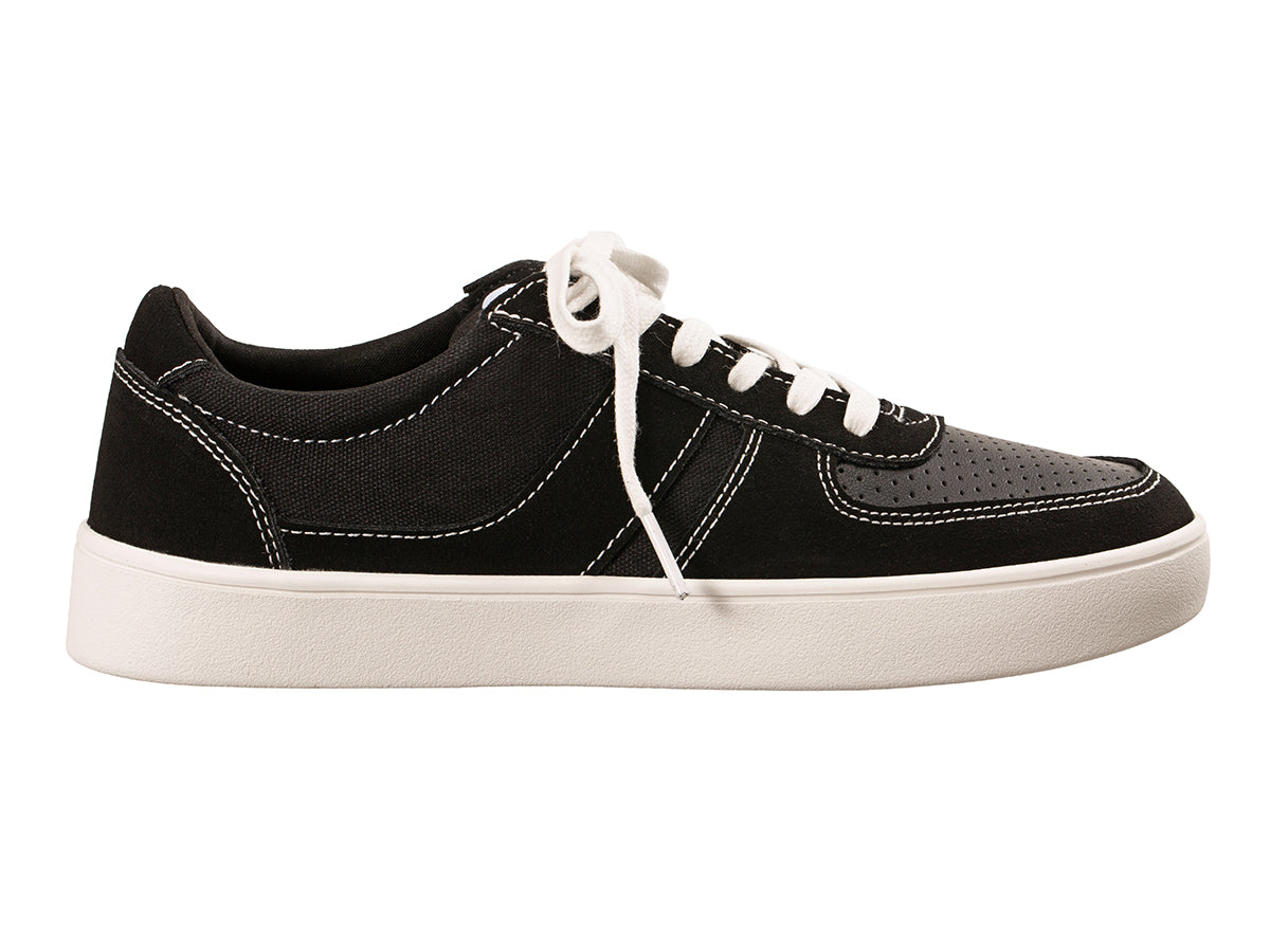 Ravine Sneaker