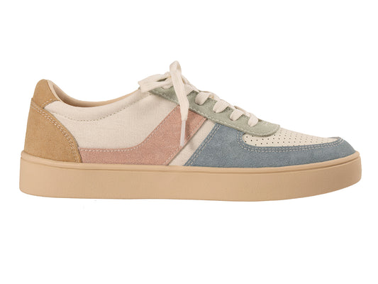 Ravine Sneaker